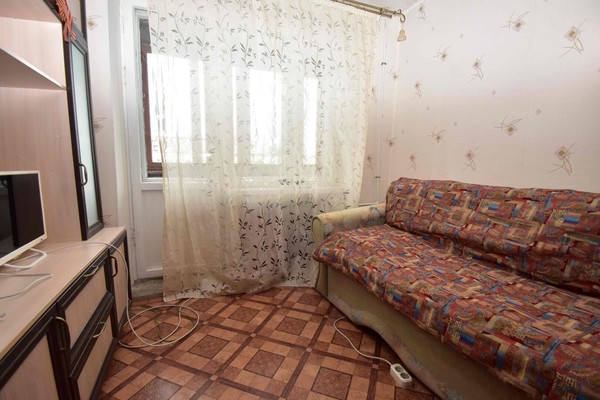 Продам комнату в 11-комн. квартире, Светлановский пр-кт, 60к2, Санкт-Петербург г