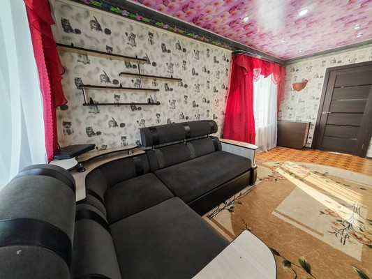 Продам трехкомнатную (3-комн.) квартиру, Советская ул, 26к2, Комсомольск-на-Амуре г
