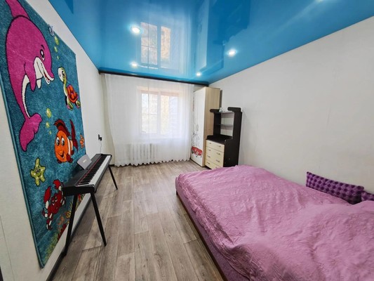 Продам трехкомнатную (3-комн.) квартиру, Советская ул, 26к2, Комсомольск-на-Амуре г
