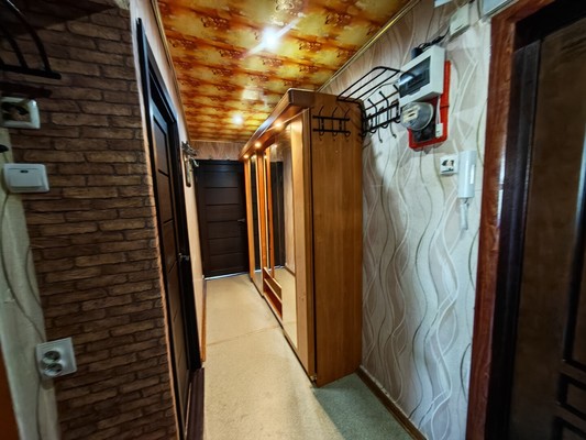 Продам трехкомнатную (3-комн.) квартиру, Советская ул, 26к2, Комсомольск-на-Амуре г