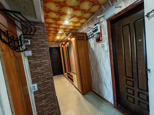 Продам трехкомнатную (3-комн.) квартиру, Советская ул, 26к2, Комсомольск-на-Амуре г