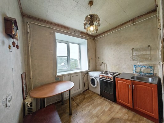 Продам двухкомнатную (2-комн.) квартиру, Городская ул, 16, Комсомольск-на-Амуре г