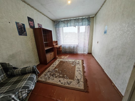 Продам двухкомнатную (2-комн.) квартиру, Городская ул, 16, Комсомольск-на-Амуре г