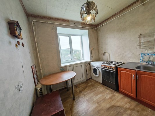 Продам двухкомнатную (2-комн.) квартиру, Городская ул, 16, Комсомольск-на-Амуре г