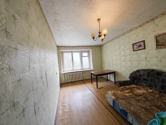 Продам двухкомнатную (2-комн.) квартиру, Городская ул, 16, Комсомольск-на-Амуре г