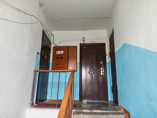 Продам двухкомнатную (2-комн.) квартиру, Городская ул, 16, Комсомольск-на-Амуре г