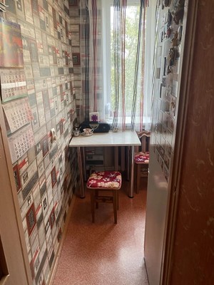 Сдам комнату в 3-комн. квартире, Павловская ул, 90, Колпино г