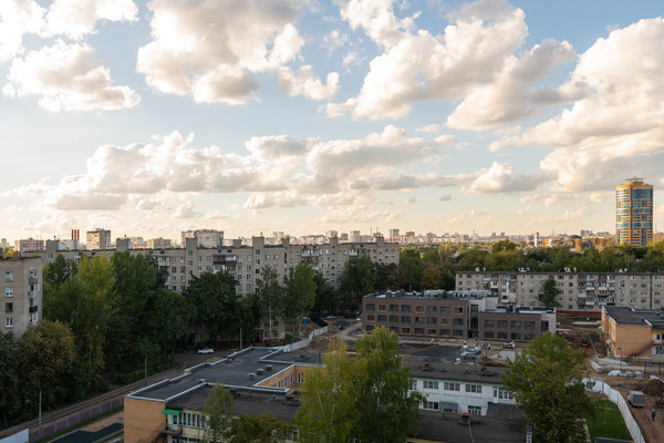 Продам трехкомнатную (3-комн.) квартиру, Дзержинского ул, 3к2, Реутов г