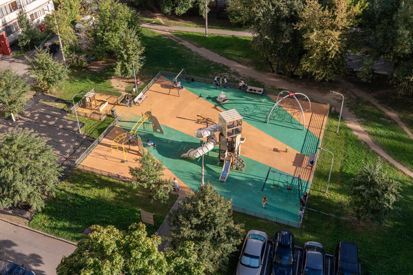 Продам трехкомнатную (3-комн.) квартиру, Дзержинского ул, 3к2, Реутов г