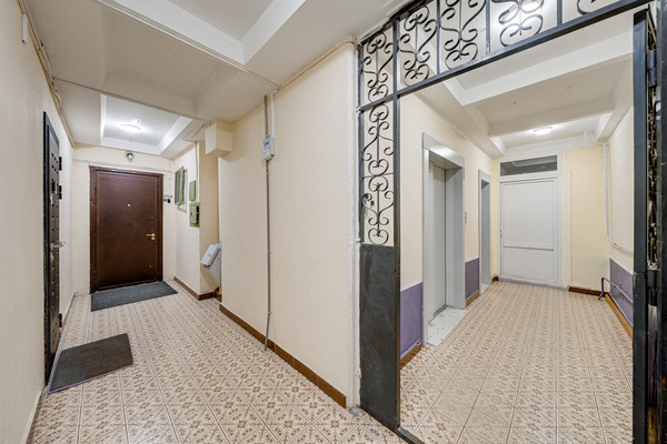 Продам трехкомнатную (3-комн.) квартиру, Дзержинского ул, 3к2, Реутов г