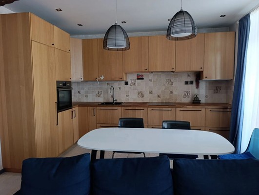 Продам трехкомнатную (3-комн.) квартиру, Верности ул, 17, Санкт-Петербург г