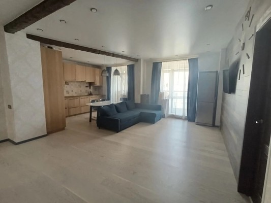 Продам трехкомнатную (3-комн.) квартиру, Верности ул, 17, Санкт-Петербург г