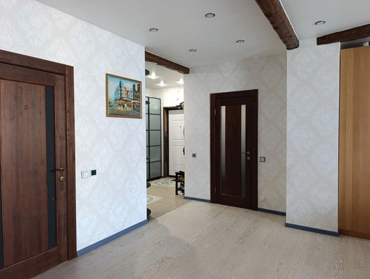 Продам трехкомнатную (3-комн.) квартиру, Верности ул, 17, Санкт-Петербург г
