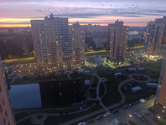 Продам трехкомнатную (3-комн.) квартиру, Верности ул, 17, Санкт-Петербург г
