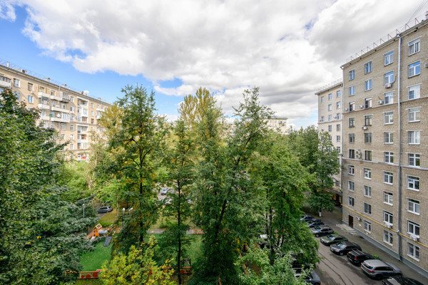 Продам многокомнатную квартиру, Университетский пр-кт, 9, Москва г