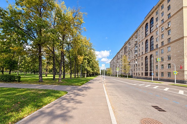 Продам многокомнатную квартиру, Университетский пр-кт, 9, Москва г