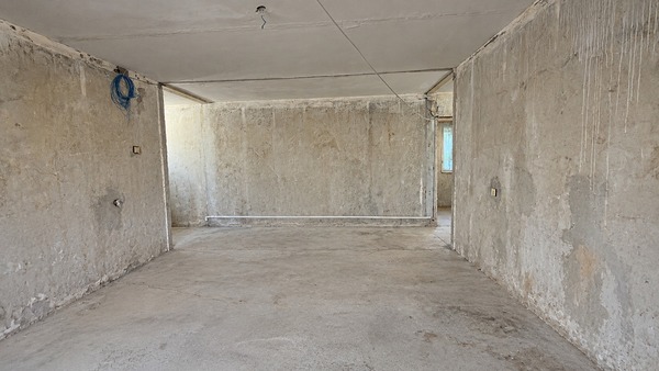 Продам трехкомнатную (3-комн.) квартиру, 61 в/г тер, 3, Токсово гп