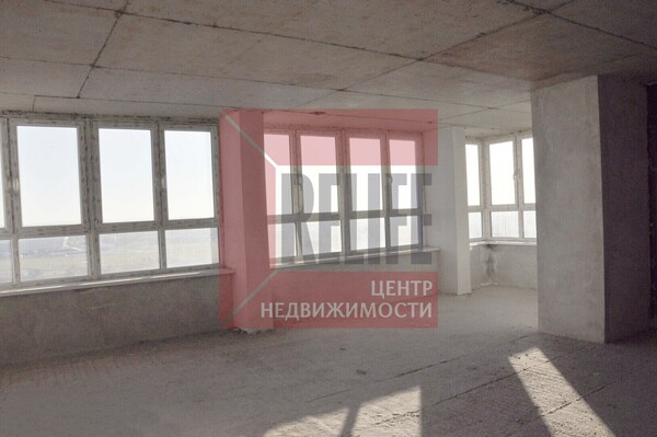 Продам многокомнатную квартиру, 1812 года ул, 126, Калининград г