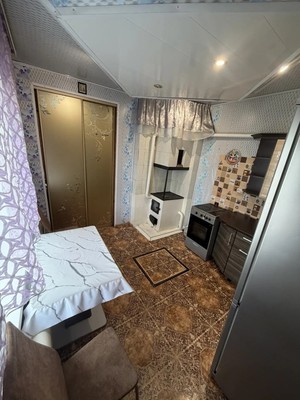 Продам двухкомнатную (2-комн.) квартиру, Беляева ул, 6, Тогучин г
