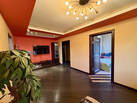 Продам трехкомнатную (3-комн.) квартиру, Дружбы ул, 1а, Чехов г