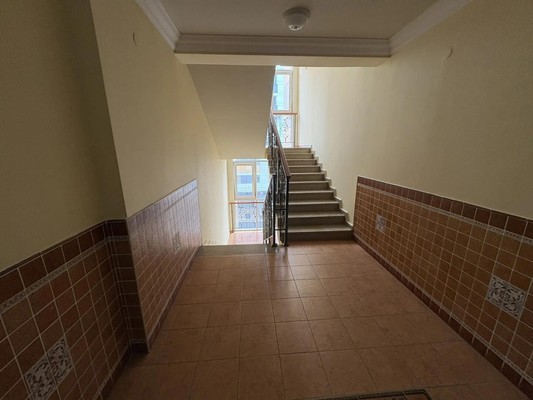 Продам однокомнатную (1-комн.) квартиру, Энгельса ул, 16, Ханты-Мансийск г