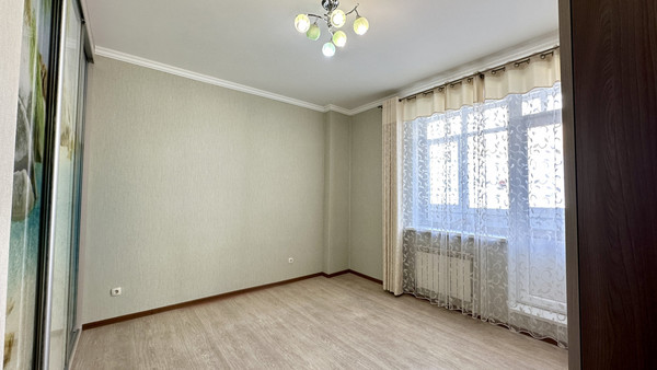 Продам трехкомнатную (3-комн.) квартиру, Ямская ул, 14, Ханты-Мансийск г