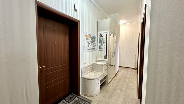 Продам трехкомнатную (3-комн.) квартиру, Ямская ул, 14, Ханты-Мансийск г