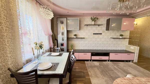 Продам трехкомнатную (3-комн.) квартиру, Вагоностроителей пр-кт, 55, Нижний Тагил г