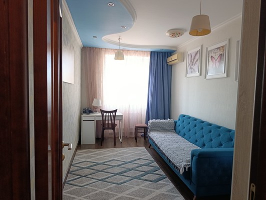 Продам трехкомнатную (3-комн.) квартиру, Парковая ул, 31, Анапа г