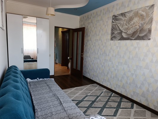 Продам трехкомнатную (3-комн.) квартиру, Парковая ул, 31, Анапа г