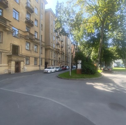 Продам трехкомнатную (3-комн.) квартиру, Московский пр-кт, 75, Санкт-Петербург г