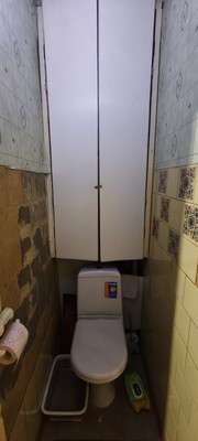 Продам комнату в 3-комн. квартире, Наличная ул, 40к1, Санкт-Петербург г