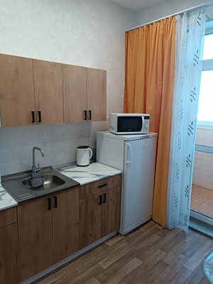 Продам однокомнатную (1-комн.) квартиру, Тимофея Чаркова ул, 69, Тюмень г