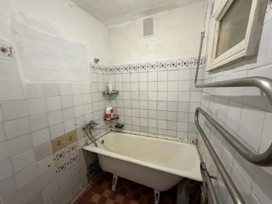 Продам двухкомнатную (2-комн.) квартиру, Волоколамская ул, 3, Ростов-на-Дону г