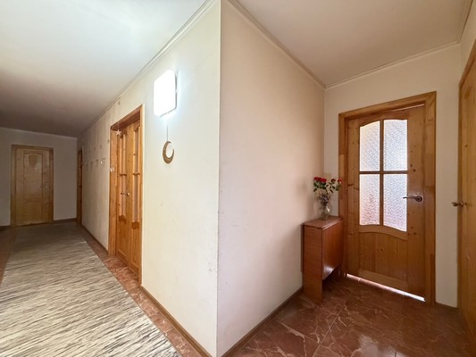 Продам двухкомнатную (2-комн.) квартиру, Московская ул, 12, Нальчик г