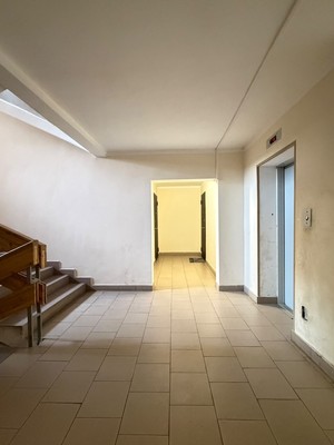 Продам двухкомнатную (2-комн.) квартиру, Московская ул, 12, Нальчик г