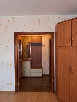Продам однокомнатную (1-комн.) квартиру, Полковника милиции Курочкина ул, 17, Троицк г