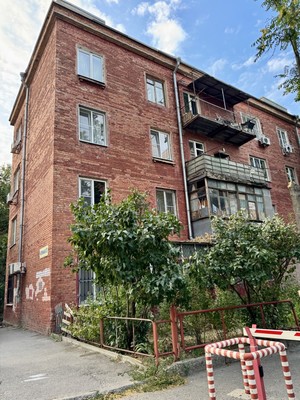 Продам многокомнатную квартиру, Клубная ул, 13, Ростов-на-Дону г