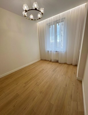 Продам двухкомнатную (2-комн.) квартиру, Краснобогатырская ул, 40к7, Москва г