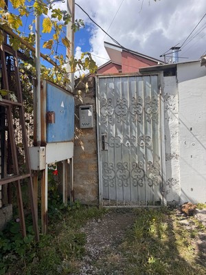 Продам однокомнатную (1-комн.) квартиру, Футболистов ул, 9, Симферополь г