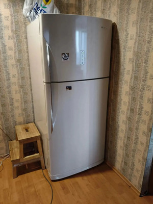 Продам однокомнатную (1-комн.) квартиру, Адмирала Лазарева ул, 61, Москва г