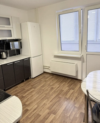 Продам однокомнатную (1-комн.) квартиру, Мурата Ахеджака ул, 24, Новороссийск г
