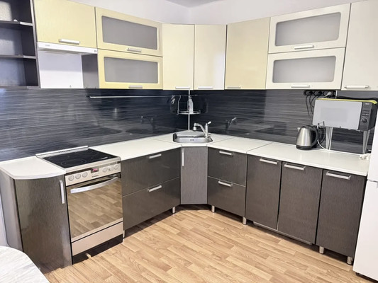 Продам однокомнатную (1-комн.) квартиру, Мурата Ахеджака ул, 24, Новороссийск г