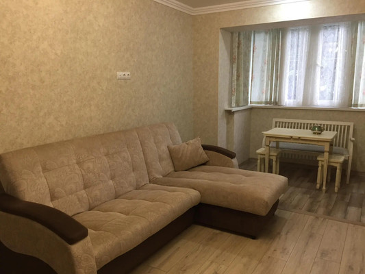 Продам двухкомнатную (2-комн.) квартиру, Цветной бульвар (Центральный р-н) ул, 10, Сочи г