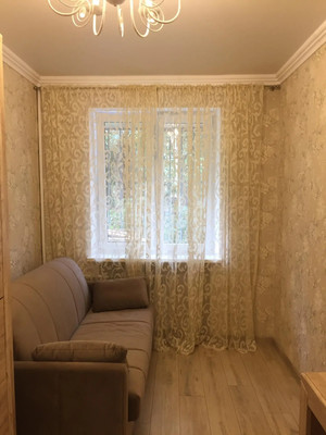Продам двухкомнатную (2-комн.) квартиру, Цветной бульвар (Центральный р-н) ул, 10, Сочи г