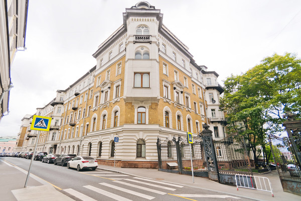Продам однокомнатную (1-комн.) квартиру, Сретенский б-р, 6/1, Москва г