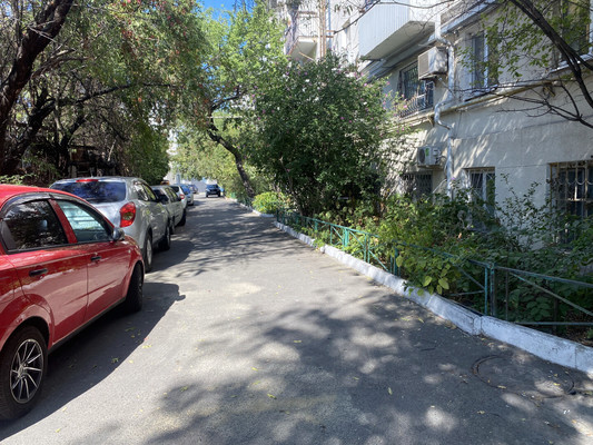 Продам однокомнатную (1-комн.) квартиру, Имени Адмирала Серебрякова наб, 21, Новороссийск г