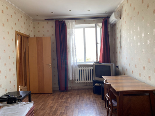 Продам двухкомнатную (2-комн.) квартиру, Имени Адмирала Серебрякова наб, 1, Новороссийск г