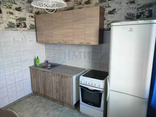 Продам двухкомнатную (2-комн.) квартиру, Ладо Кецховели ул, 77, Красноярск г