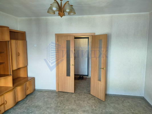 Продам двухкомнатную (2-комн.) квартиру, Ладо Кецховели ул, 77, Красноярск г